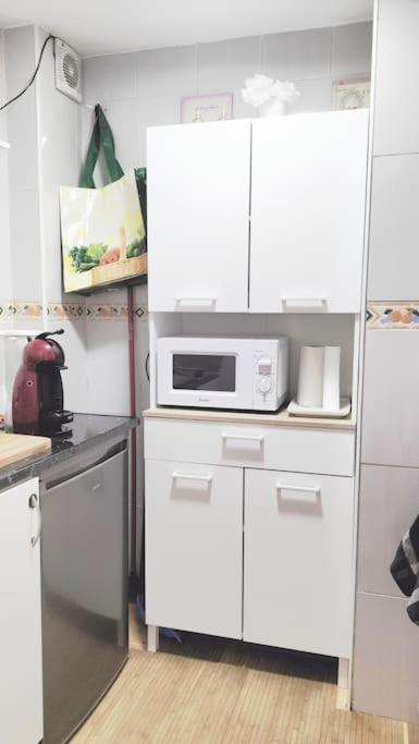 Bonito Apartamento De Dos Dormitorios En El Centro Y Calle San Miguel Торремолинос Экстерьер фото
