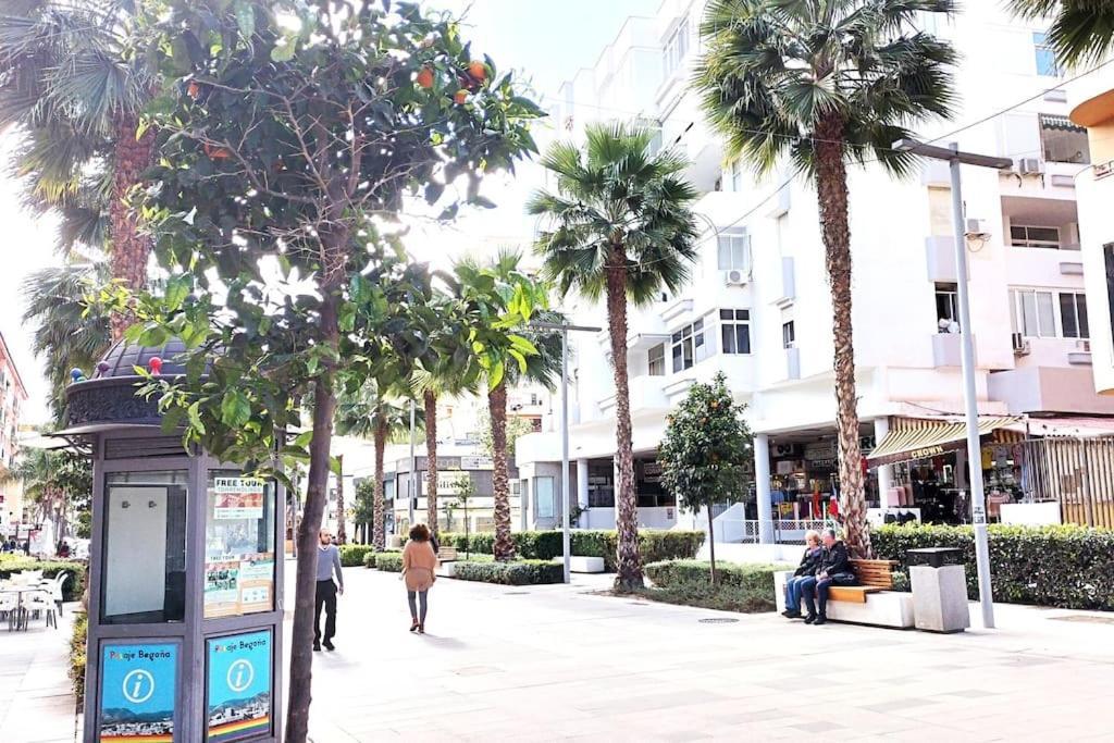 Bonito Apartamento De Dos Dormitorios En El Centro Y Calle San Miguel Торремолинос Экстерьер фото