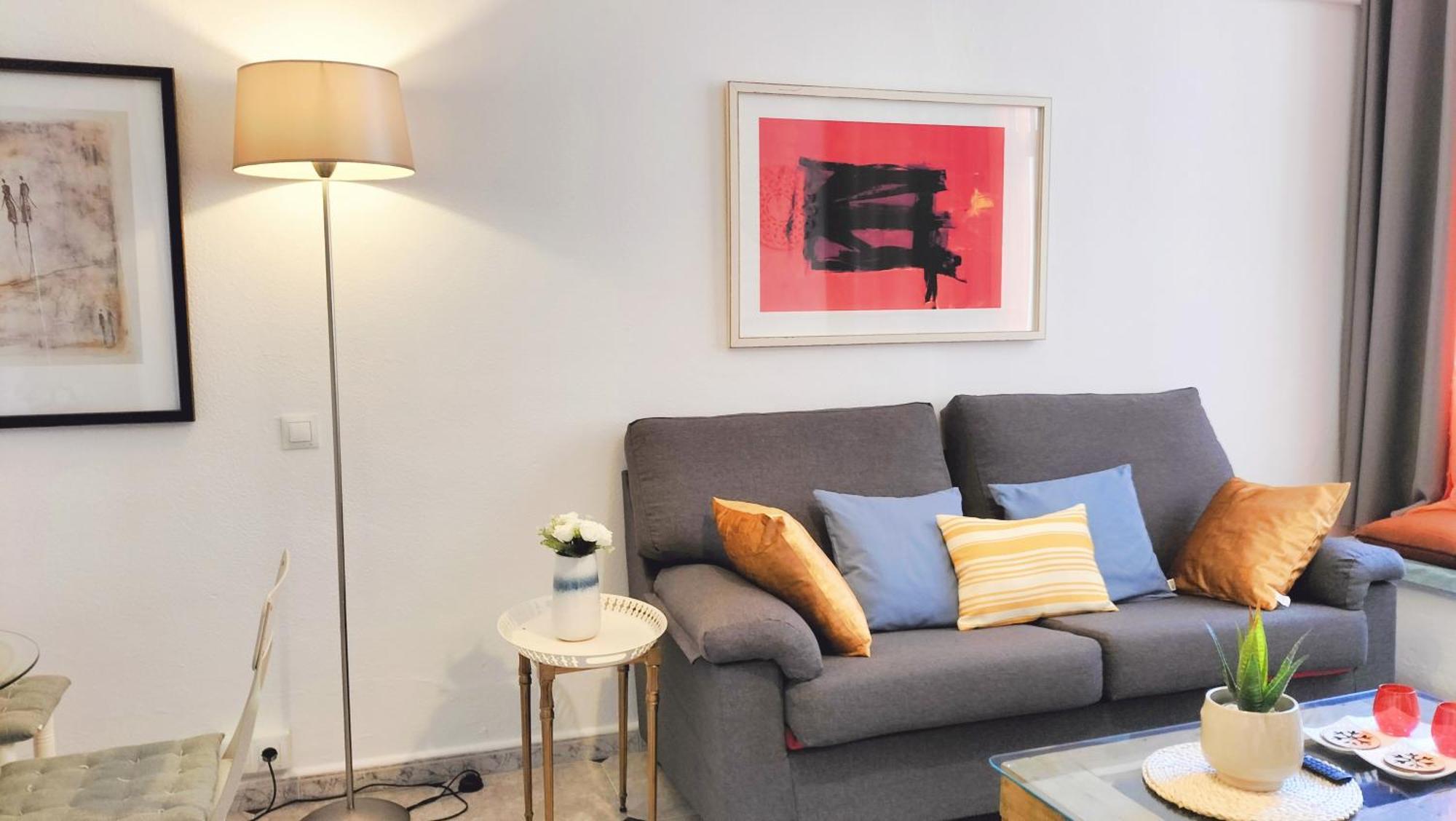 Bonito Apartamento De Dos Dormitorios En El Centro Y Calle San Miguel Торремолинос Экстерьер фото